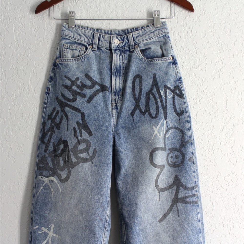 h&m graffiti baggy jeans